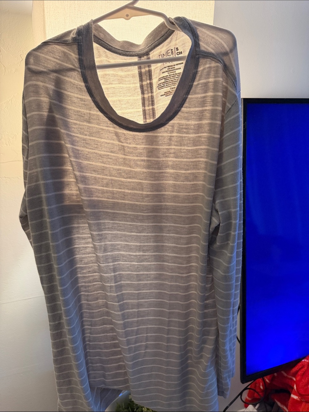 Time and Tru Gray and White Striped Long Sleeve Top